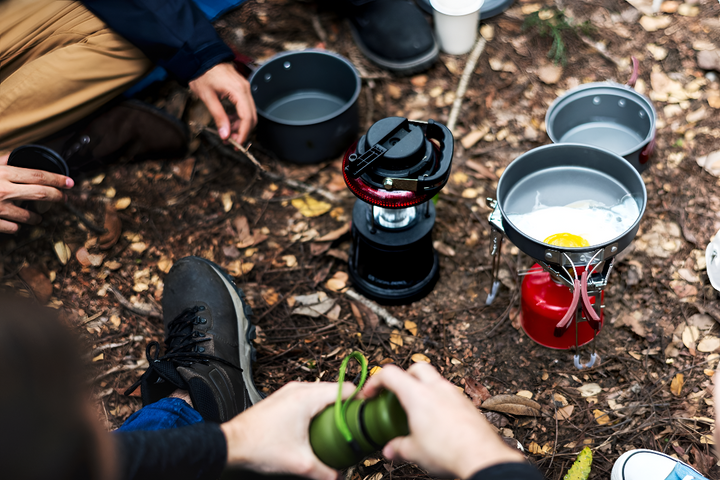 Cookware That Makes Outdoor Meals Easy